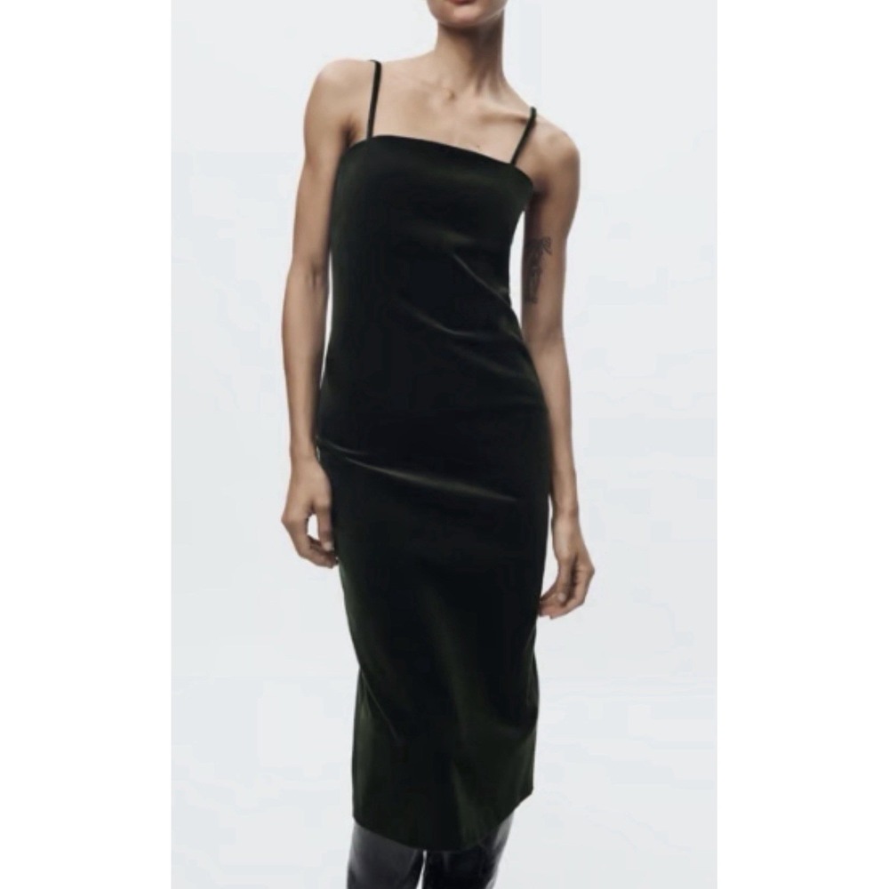 Zara Velvet Midi Dress Forest Green Spaghetti Strap Straight Neck 9256/079/504